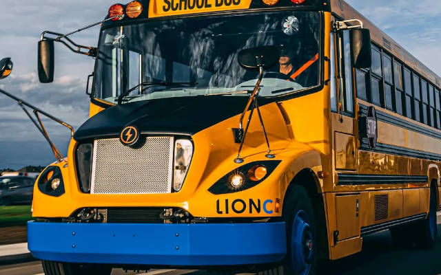 Lion electric school bus