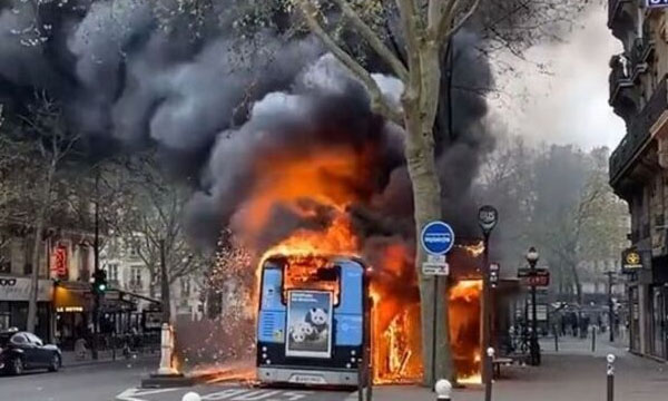 Paris RATP Transit Bus Fire